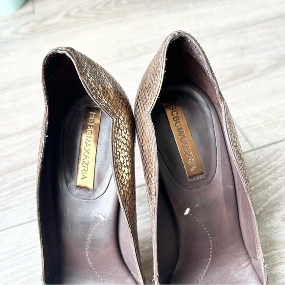 BCBGMAXAZRIA NOLDY Metallic Leather Peep Toe  Gold Heels All Leather - Picture 7 of 13